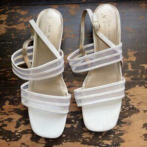 90s Vintage Size 8.5 White Low Slingback Heel Y2K
